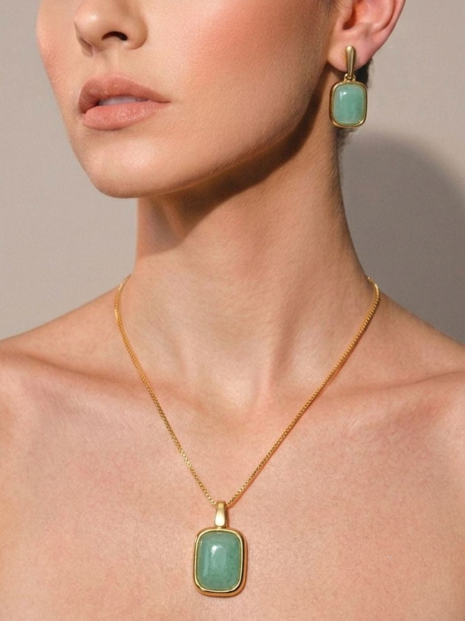Conjunto Colar e Brinco Retangular Quartzo Verde Ouro Semijoia