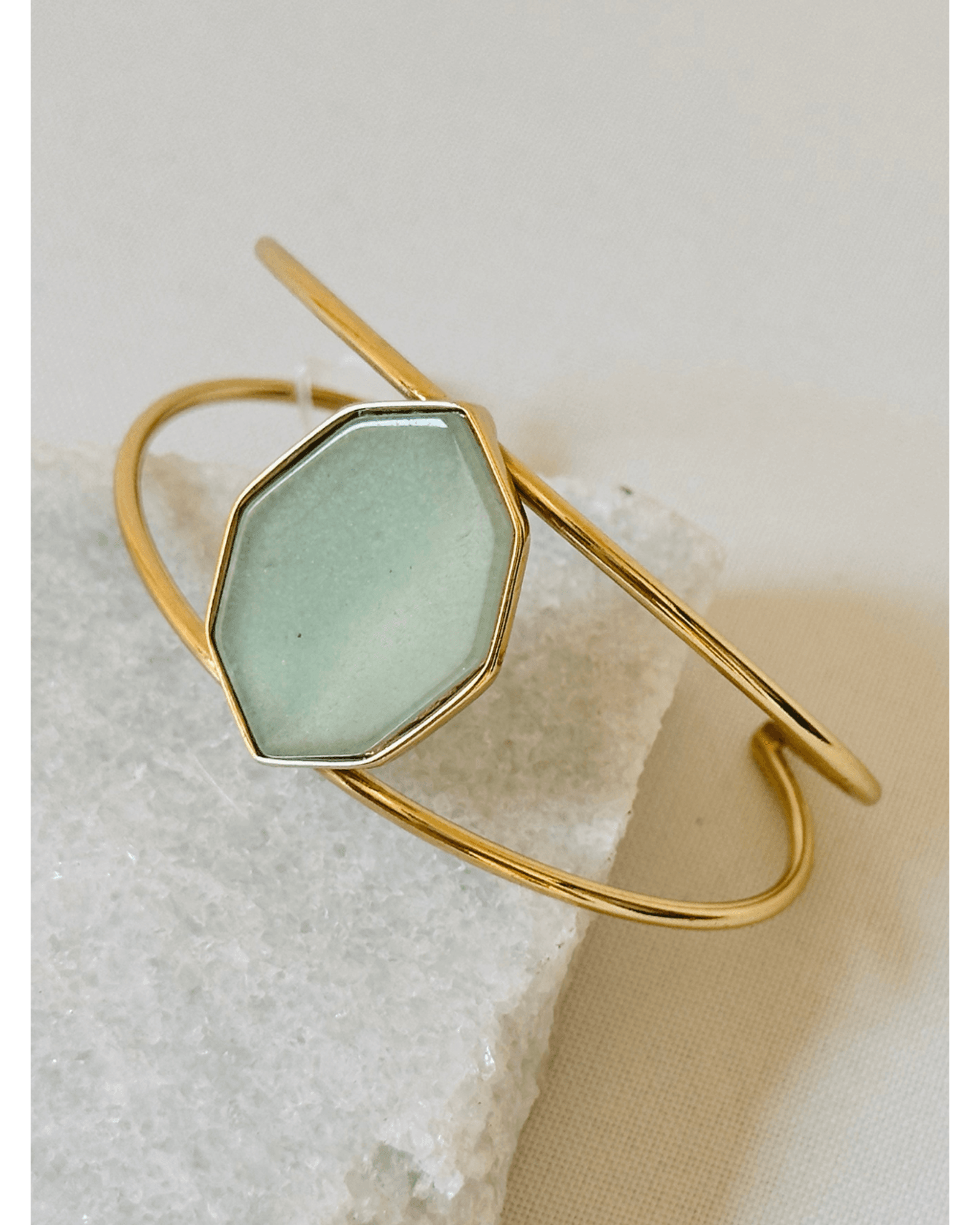 Bracelete Geométrico Quartzo Verde Ouro Semijoia