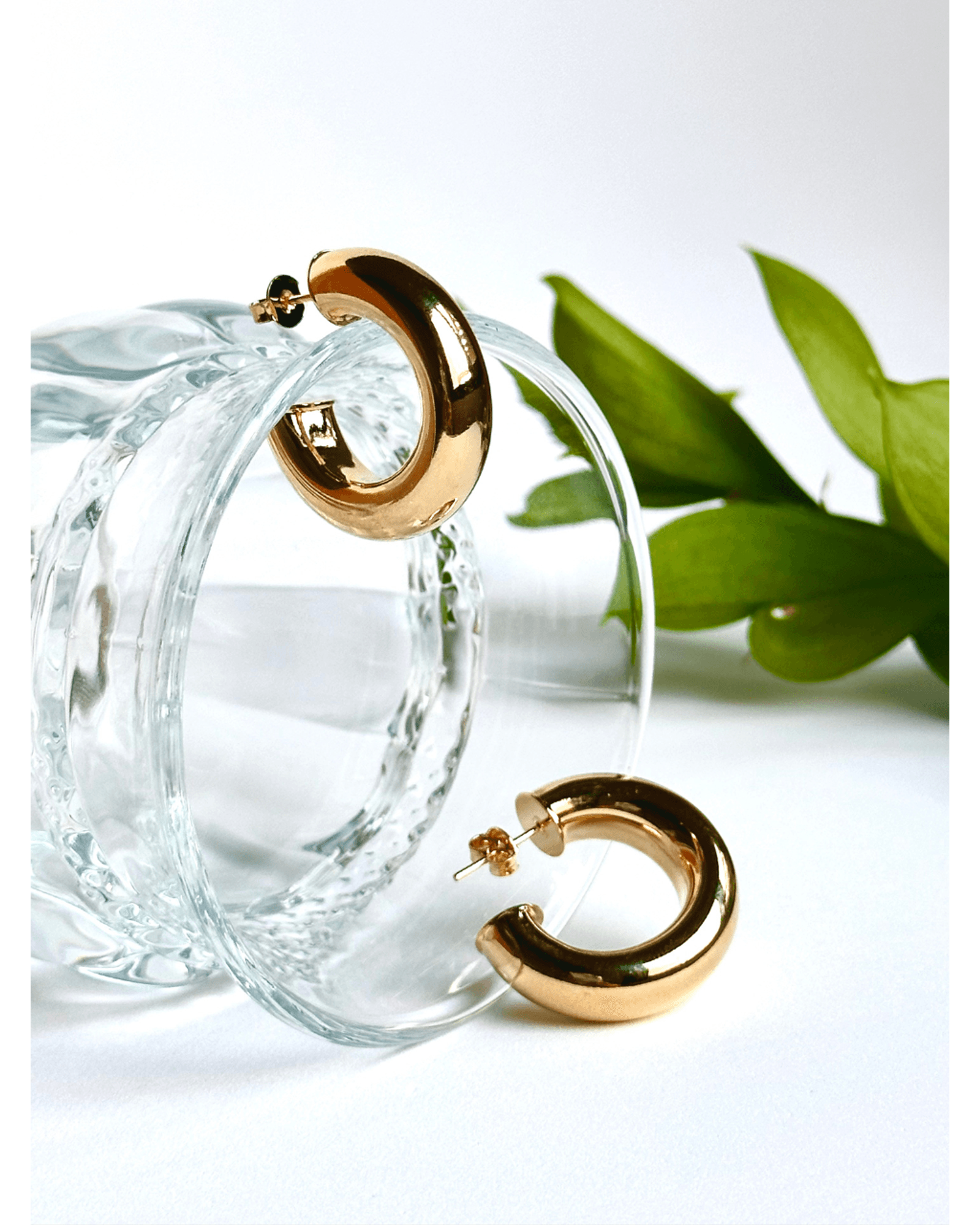Brinco de Argola Tubo Liso folheado em ouro 18k