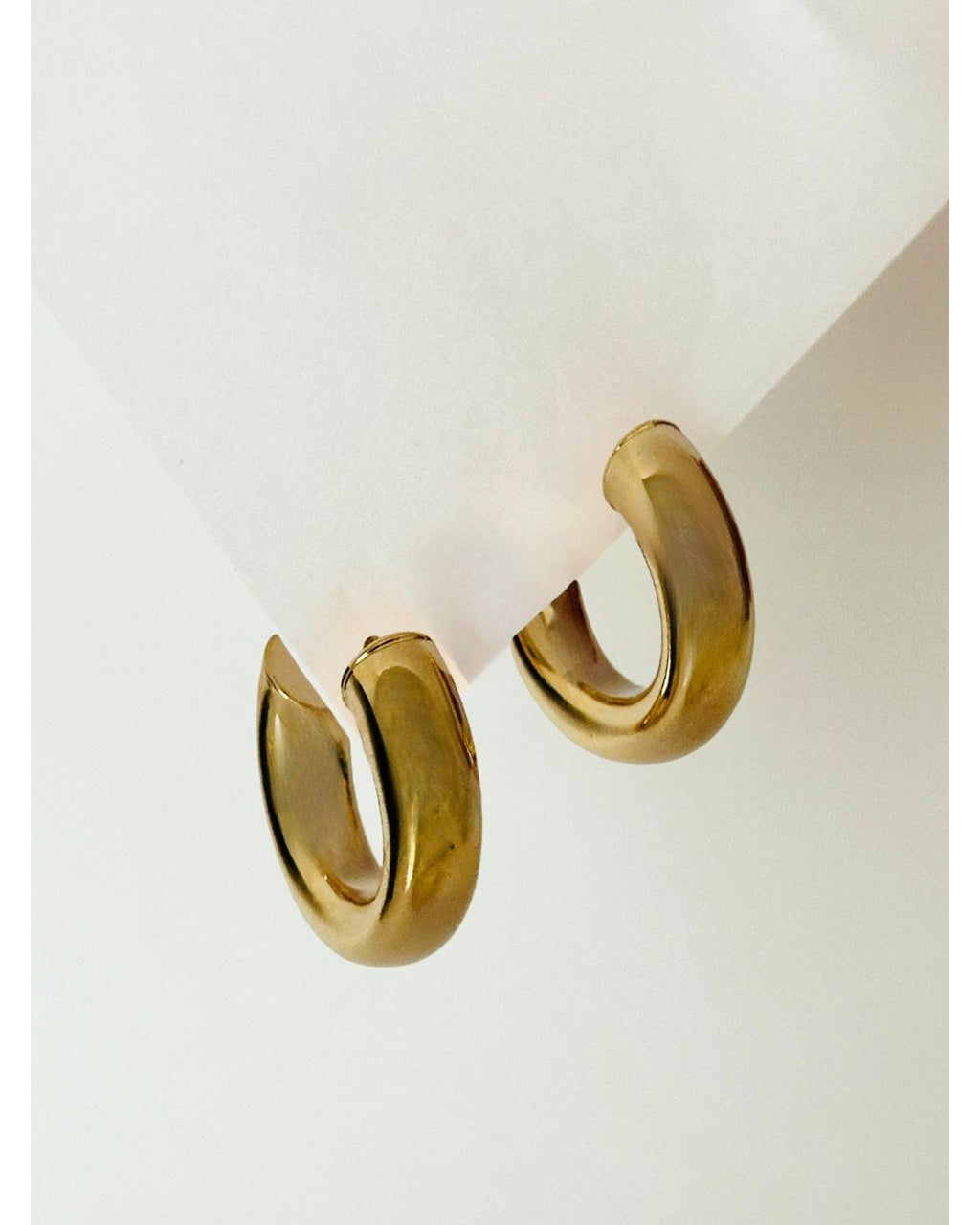 Brinco de Argola Tubo Liso folheado em ouro 18k
