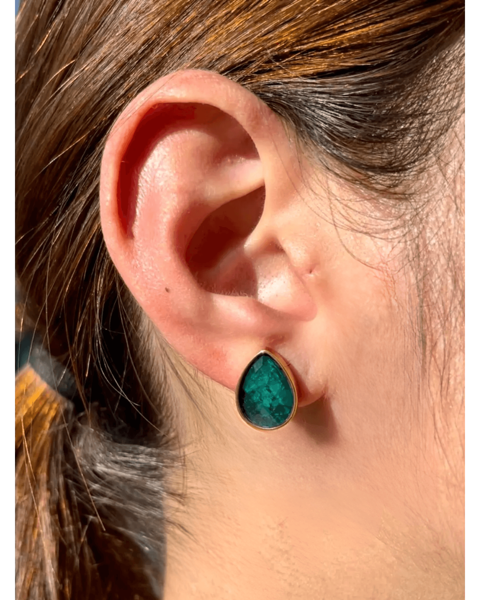 Conjunto Colar e Brinco Gota Esmeralda Ouro Semijoia