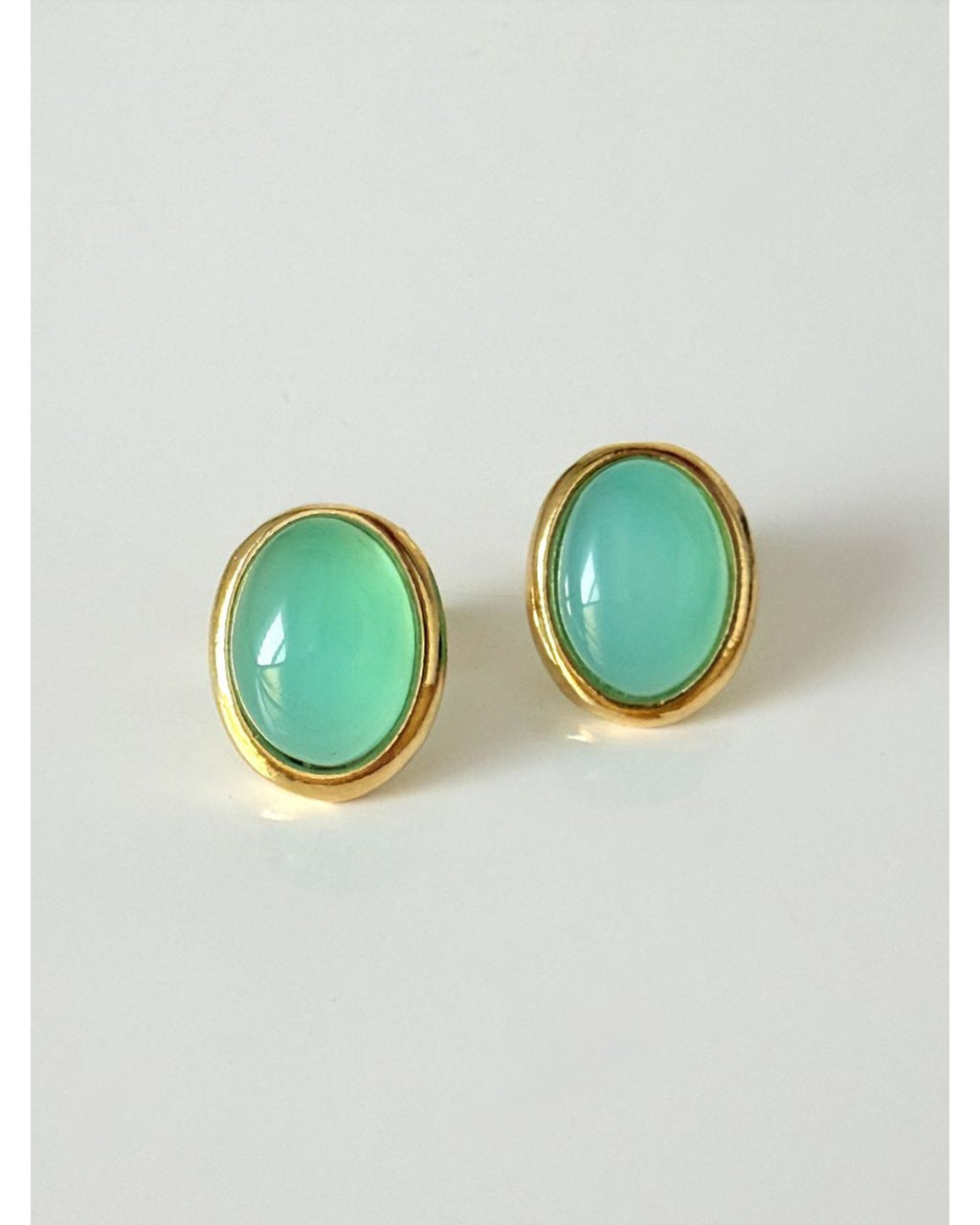 Brinco Oval Ágata Azul Céu Ouro Semijoia