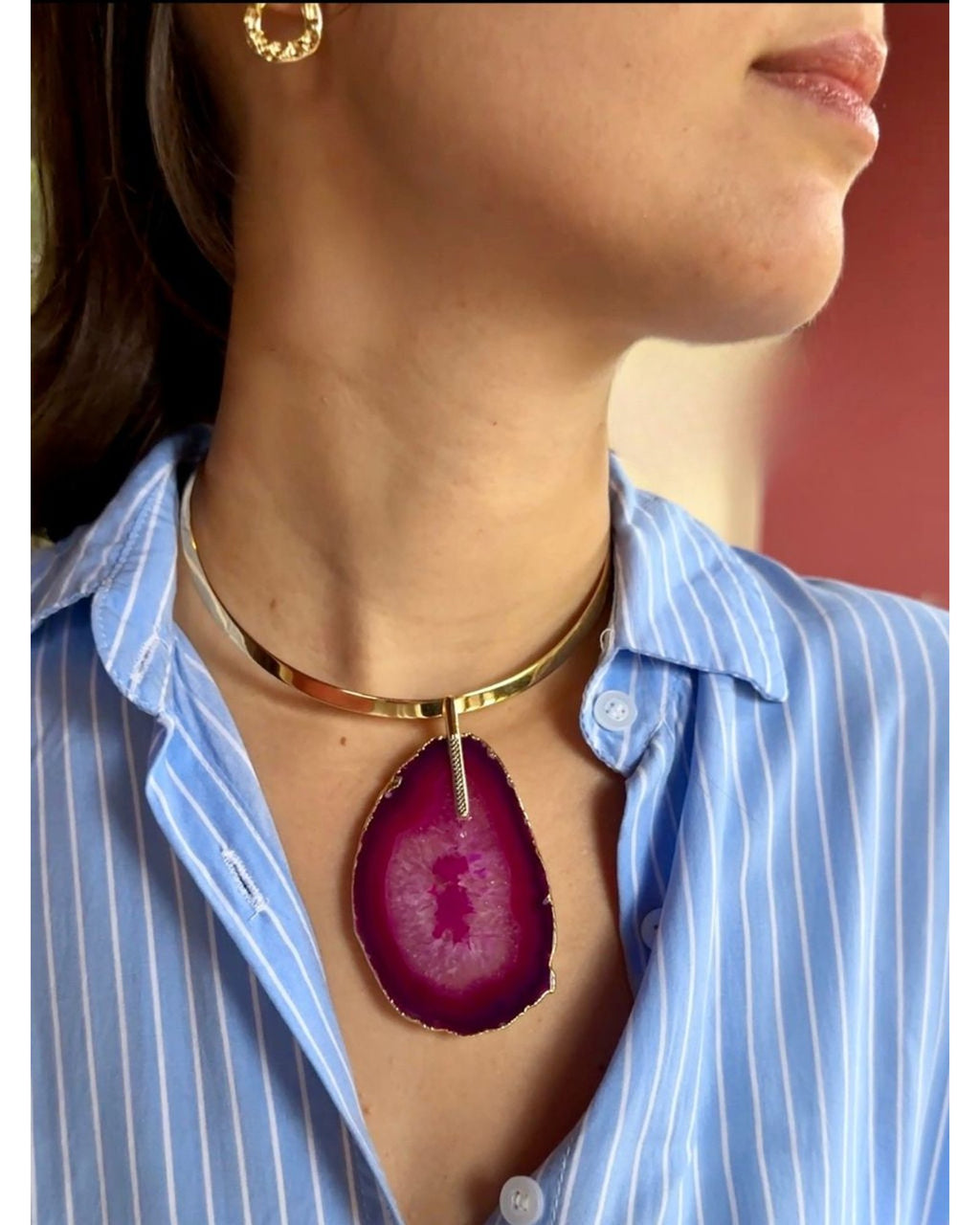 Colar Choker Aro Liso com Ágata Rosa detalhe em Ródio Branco Semijoia