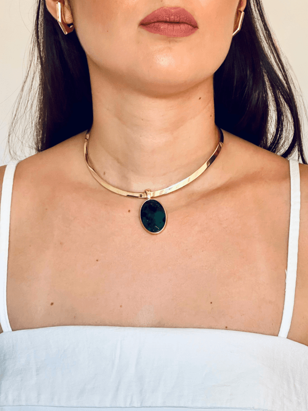 Conjunto Choker Aro liso Colar e Brinco Oval Esmeralda Ouro Semijoia