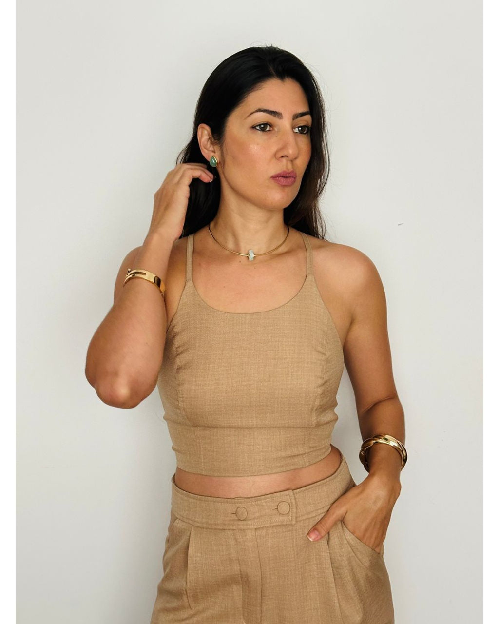 Colar Choker Aro Tubinho Pedra Bruta Quartzo Verde
