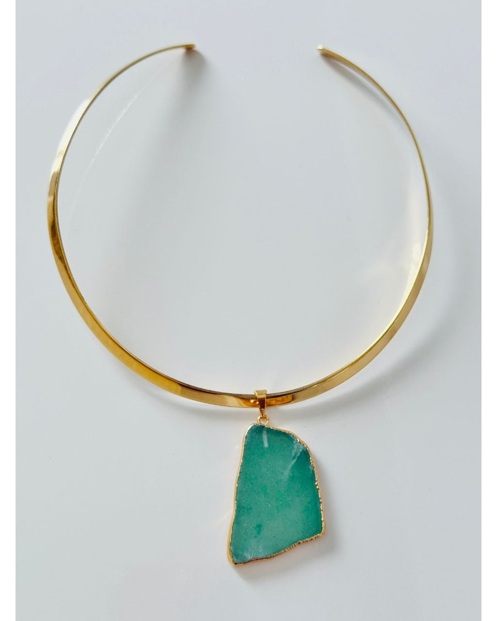 Colar Choker Aro Liso Slice Quartzo Verde Ouro Semijoia