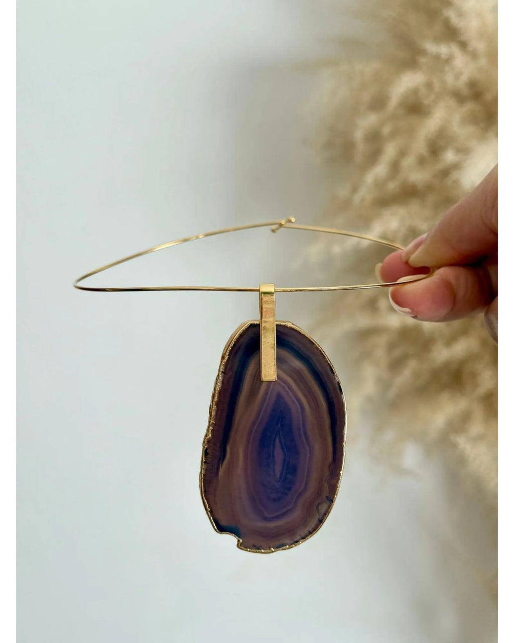 Colar Choker Aro fino com Ágata Roxa Ouro Semijoia