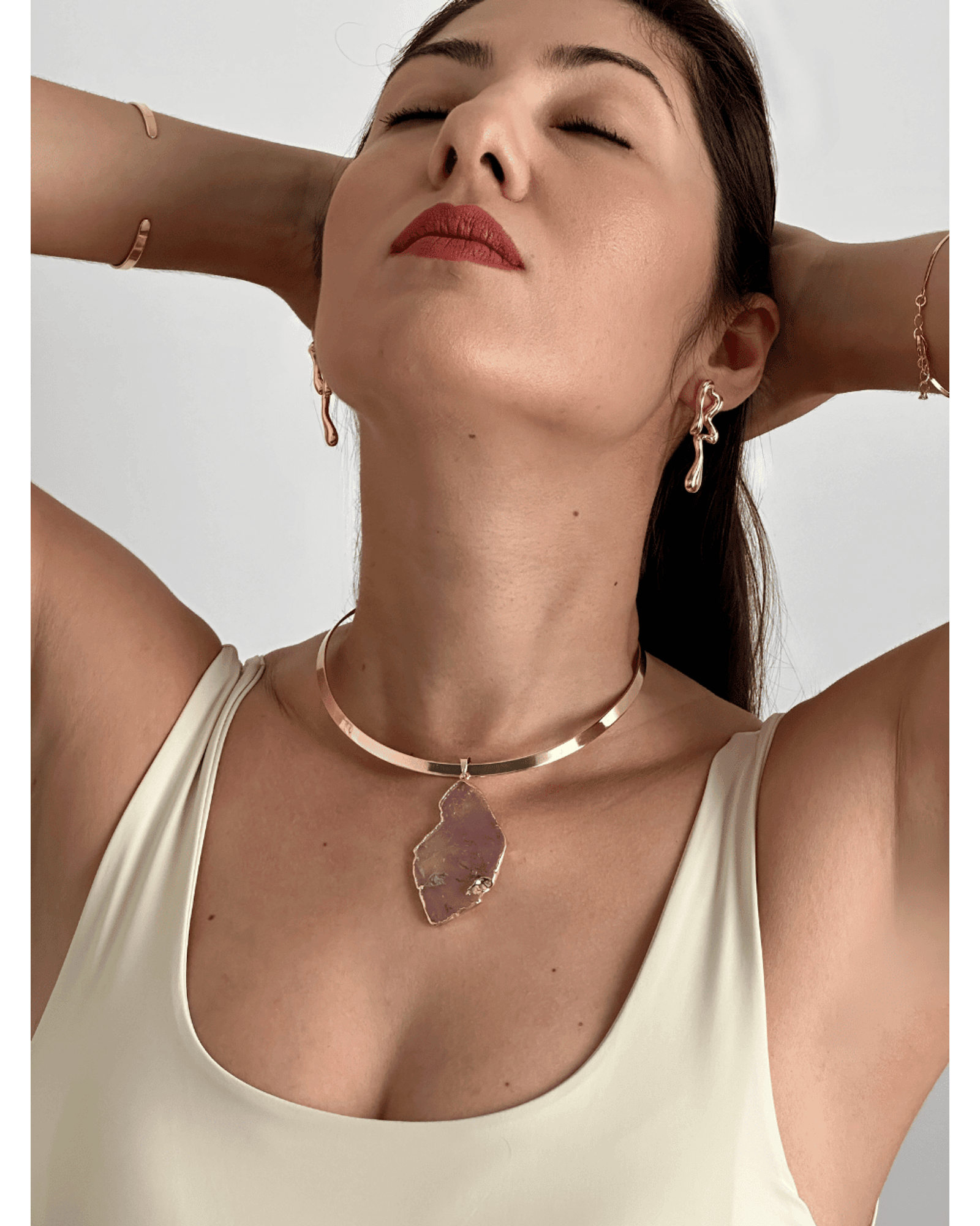 Colar Choker Aro Liso Slice Ametista Ouro Semijoia