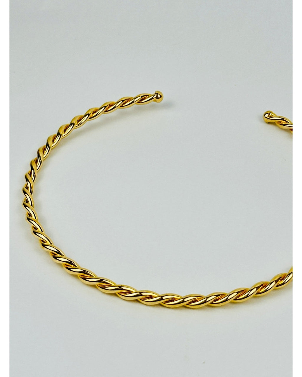 Colar Choker Aro Torcido Ouro Semijoia