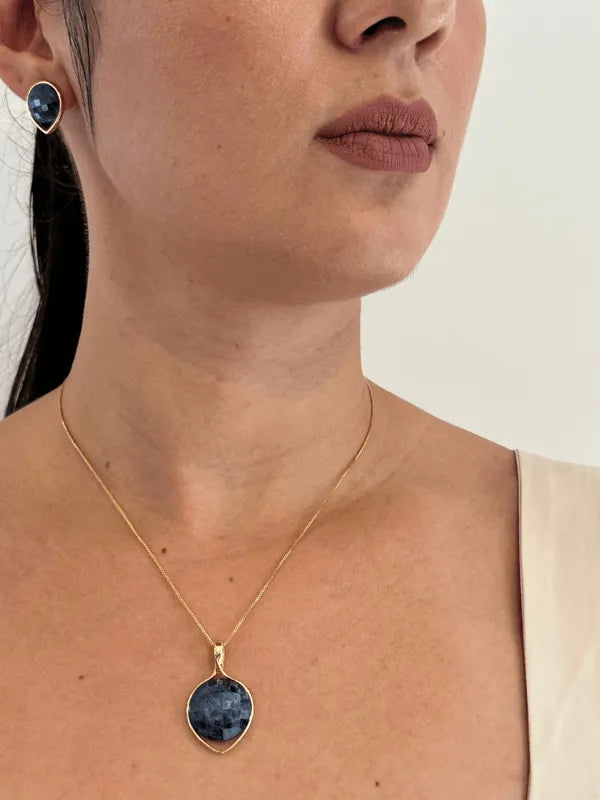 Conjunto Colar e Brinco Perolada Gota Invertida Sodalita Semijoia