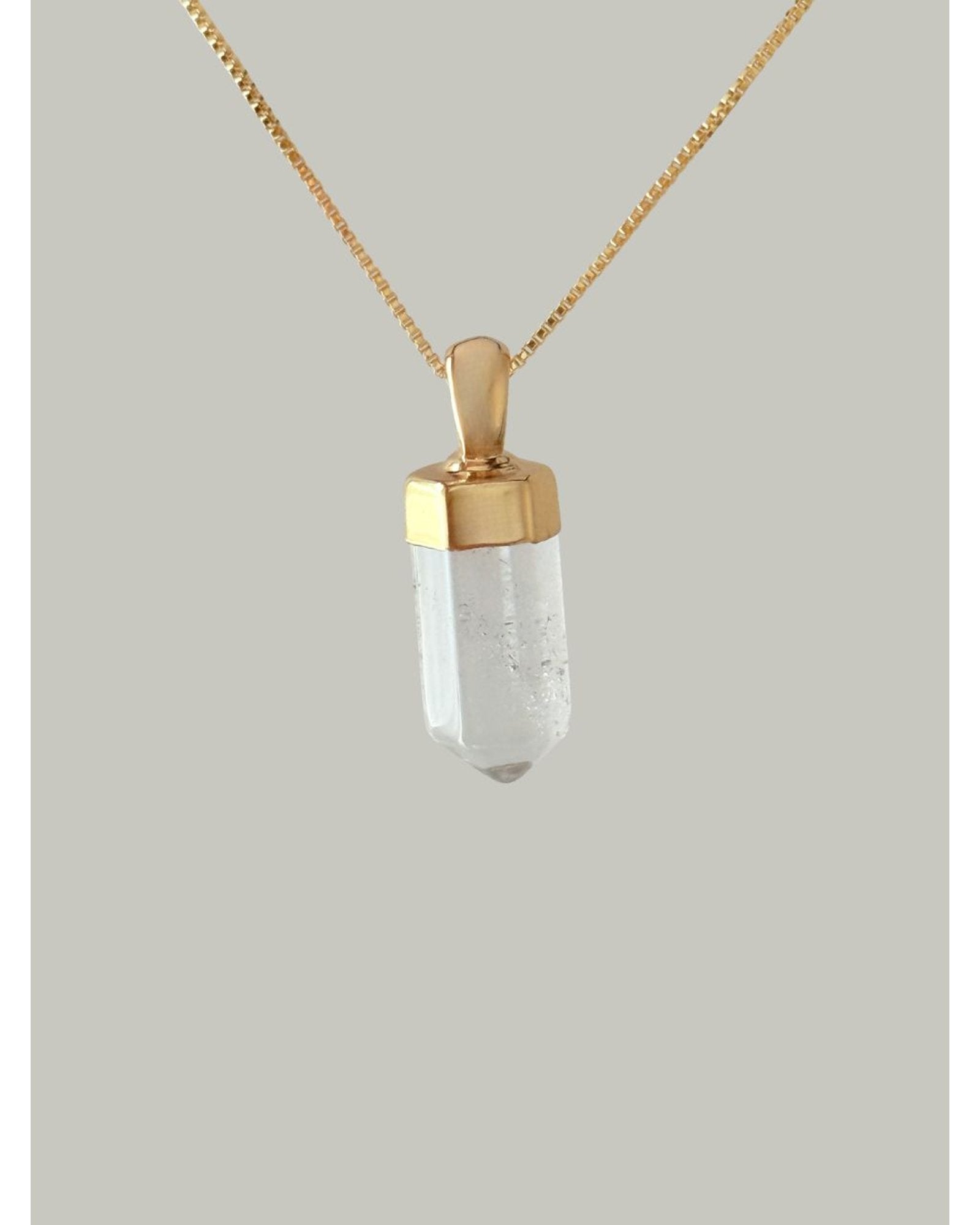 Colar Ponta de Cristal folheado a Ouro