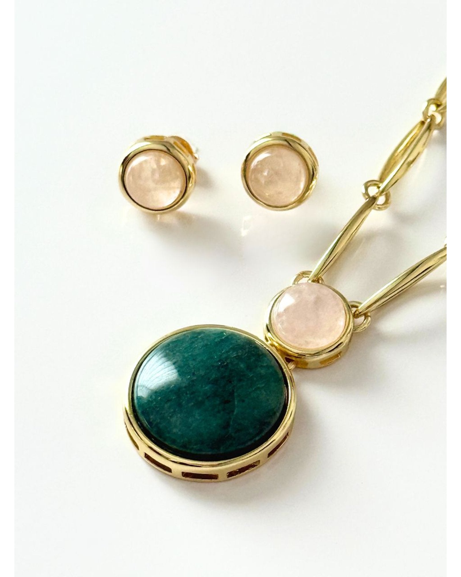 Conjunto Brinco e Colar Duo Quartzo Rosa e Quartzo Verde Ouro Semijoia