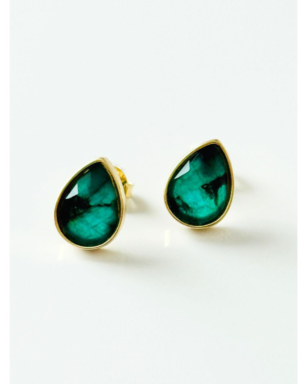 Conjunto Colar e Brinco Gota Esmeralda Ouro Semijoia