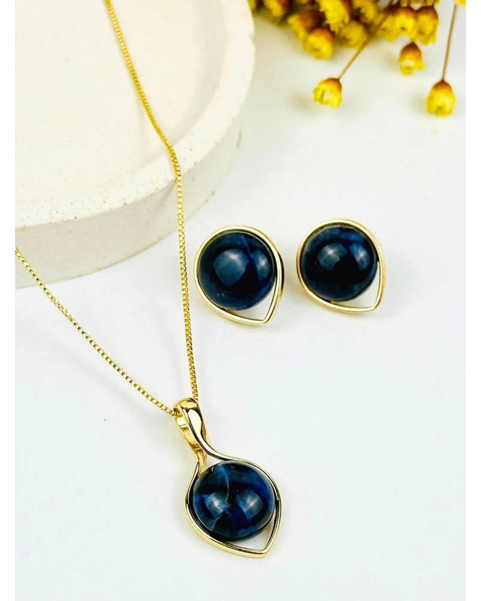 Conjunto Colar e Brinco Gota Invertida SODALITA Ouro semijoia