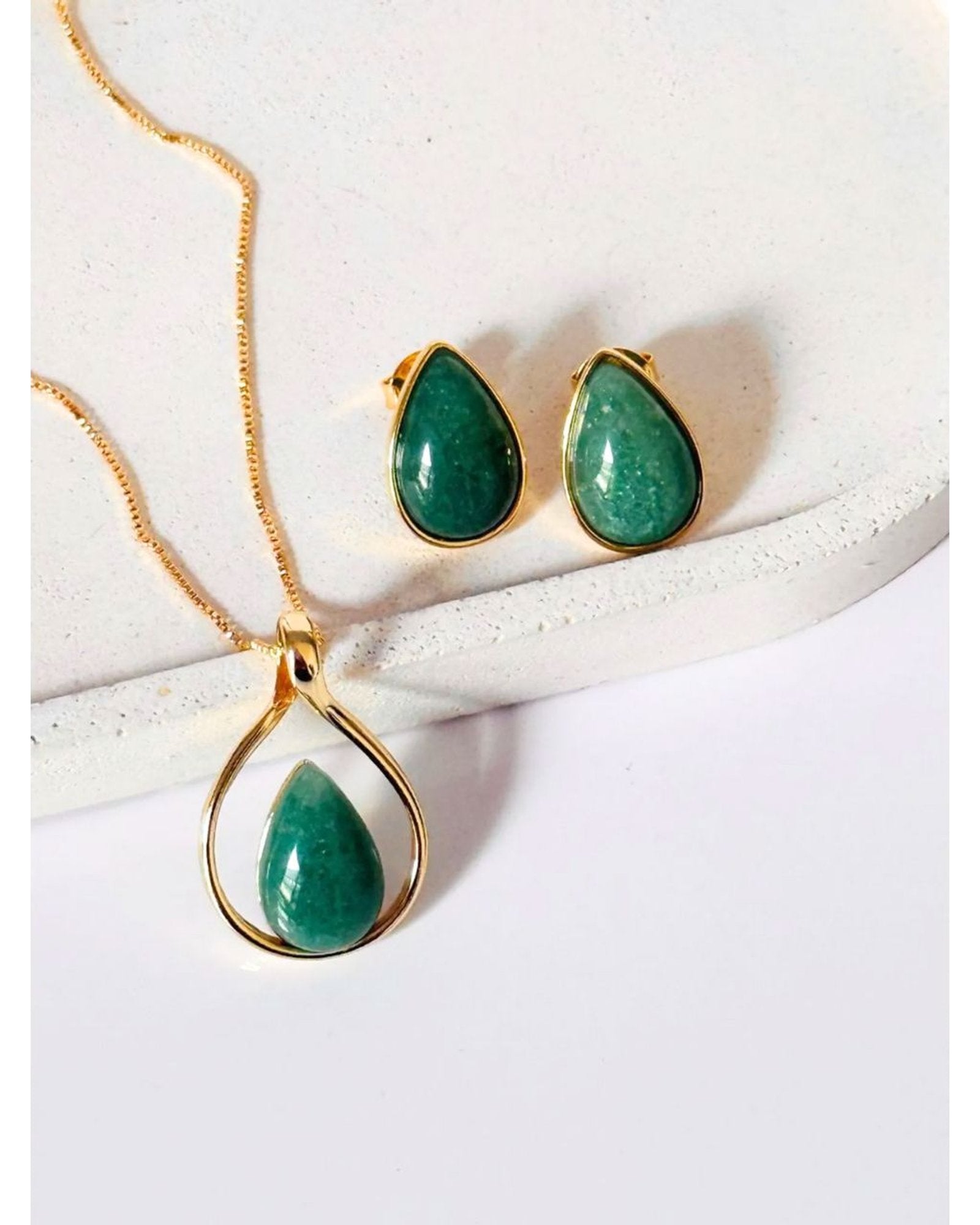 Conjunto colar e brinco Gota vazado Quartzo Verde Semijoia