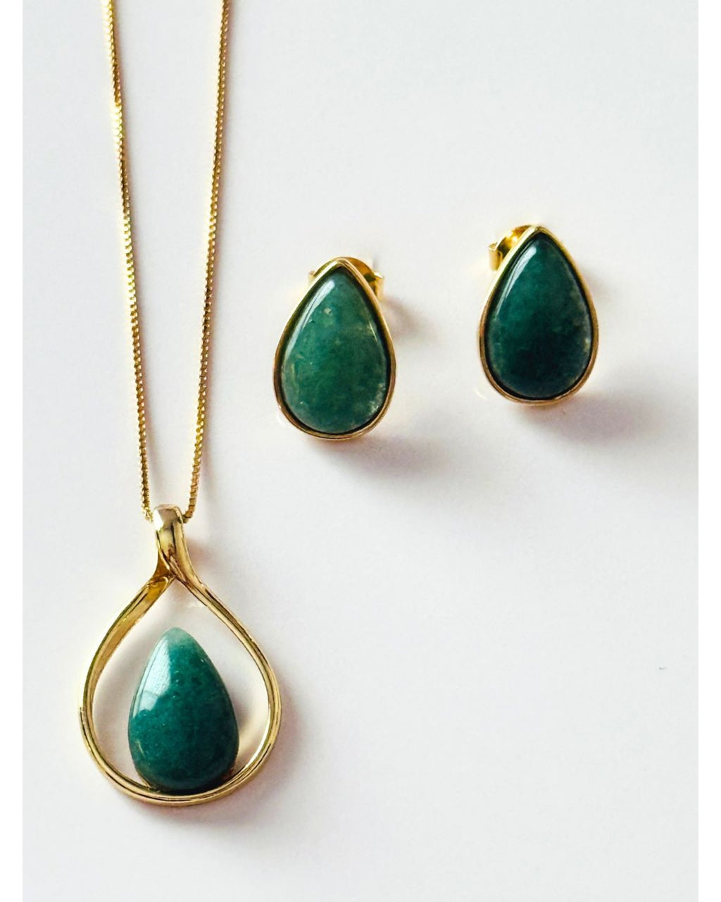 Conjunto colar e brinco Gota vazado Quartzo Verde Semijoia