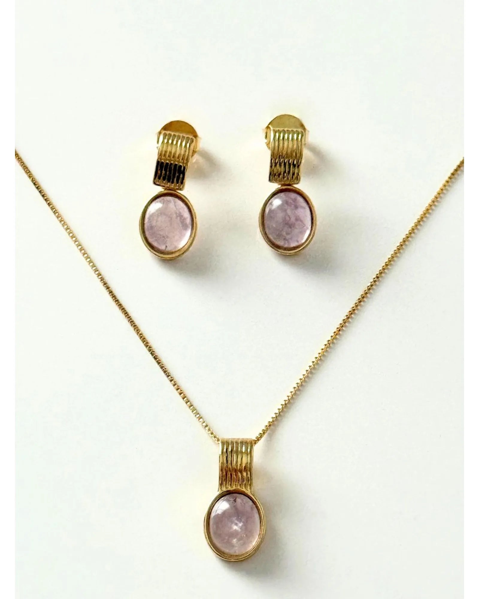 Conjunto Colar e Brinco Oval Ametista Ouro semijoia