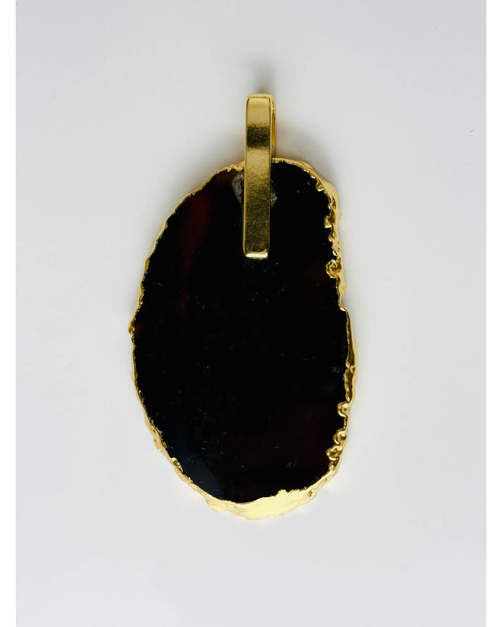 Pingente Ágata Negra com detalhe dourado Ouro 18k