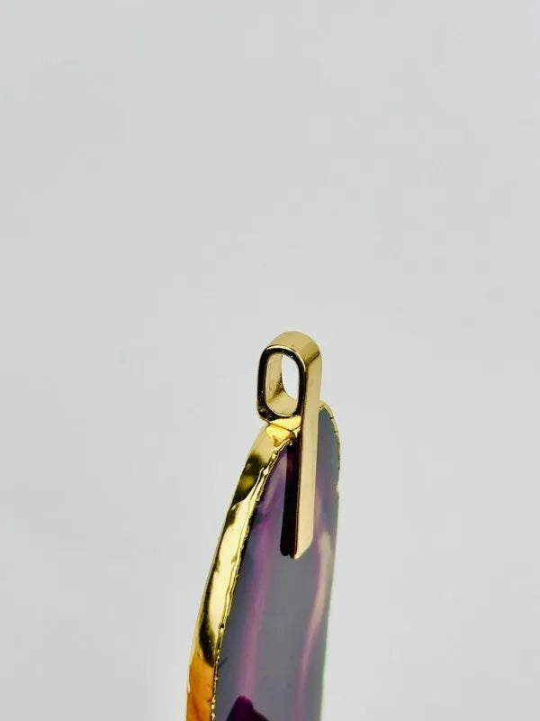 Pingente Ágata Roxa com detalhe dourado Ouro Semijoia